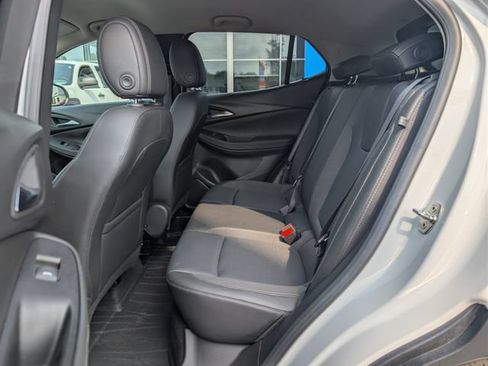Used 2024 Buick Encore GX Preferred FWD image 15