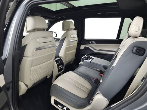 Used 2023 BMW X7 M60i w/ Executive Package AWD/4WD image 41