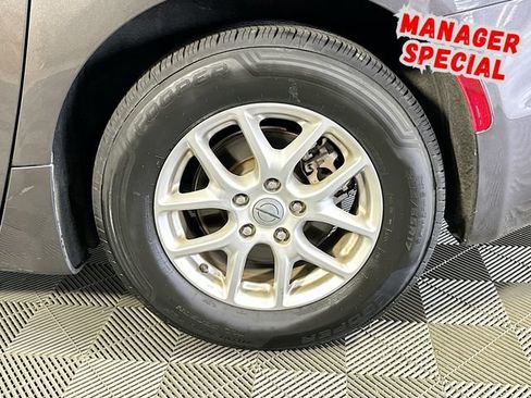 Used 2023 Chrysler Pacifica Touring-L FWD image 30