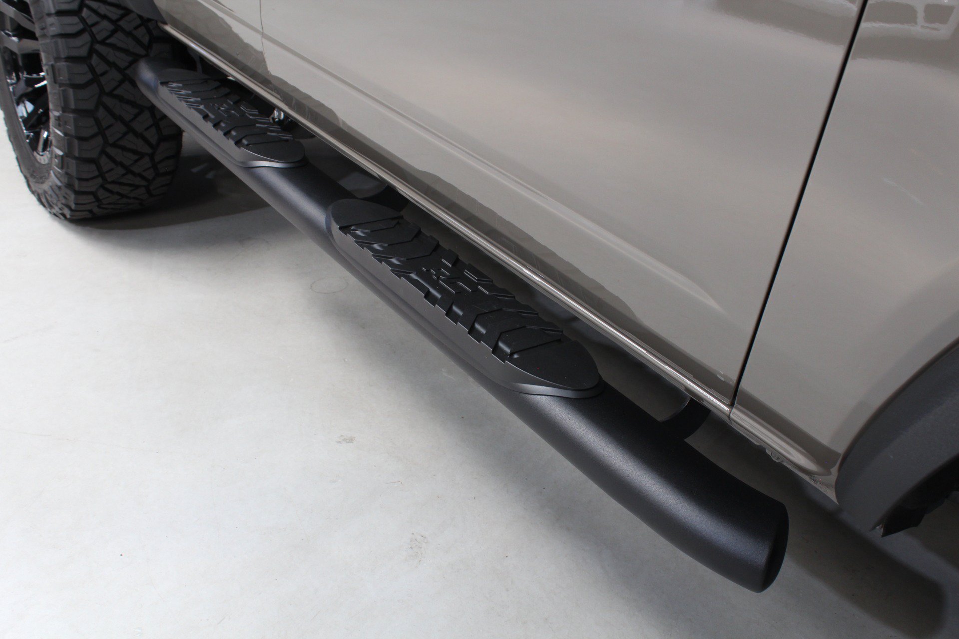 Used 2025 Ford Bronco 4-Door AWD/4WD image 6