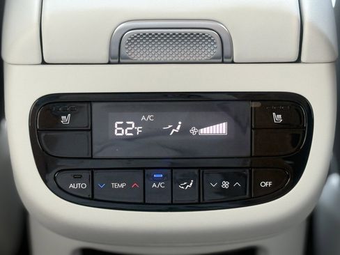 New 2026 Hyundai Ioniq 9 SEL image 20