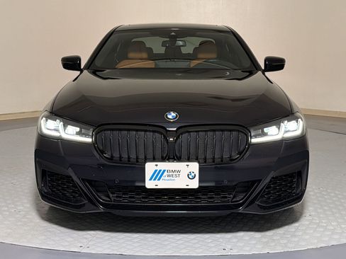 Used 2023 BMW 540i w/ M Sport Package RWD image 5