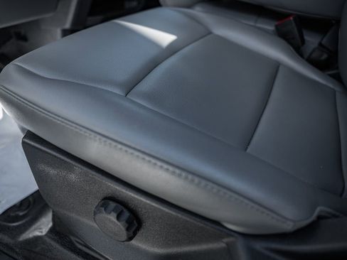 Used 2024 Ford F250 XL w/ Snow Plow Prep Package image 34