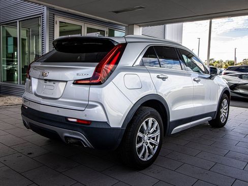 Used 2019 Cadillac XT4 Premium Luxury image 18