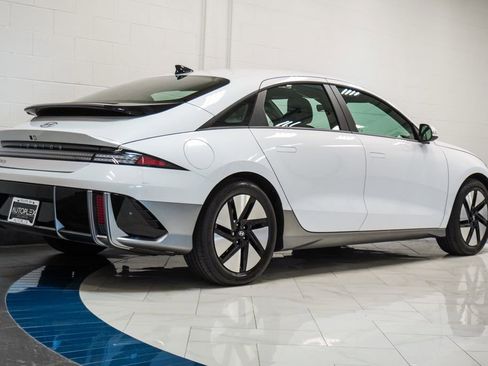Used 2024 Hyundai Ioniq 6 SE AWD/4WD image 33
