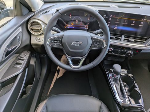 New 2026 Chevrolet Trax ACTIV w/ Driver Confidence Package image 14