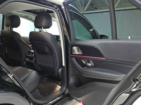 Used 2023 Mercedes-Benz GLE 350 GLE 350 w/ Premium Package image 14