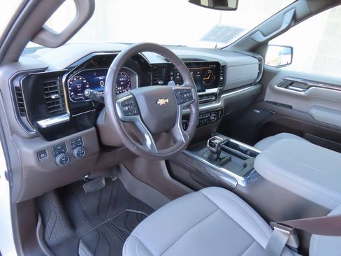 Certified 2023 Chevrolet Silverado 1500 LTZ w/ LTZ Convenience Package II image 23