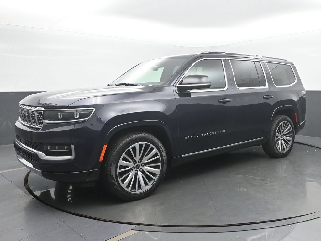 Used 2025 Jeep Grand Wagoneer 4WD image 4