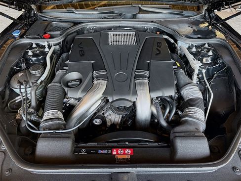 Used 2013 Mercedes-Benz SL 550 w/ Premium Pkg image 30