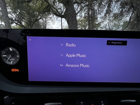 Used 2024 Lexus ES 350 w/ Premium Package image 22