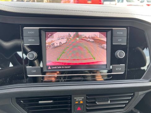 Used 2019 Volkswagen Jetta S w/ Driver Assistance Package image 20