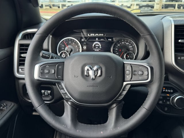Used 2025 RAM 1500 Big Horn AWD/4WD image 13