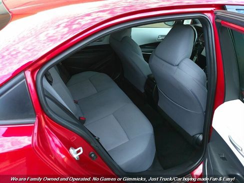 Used 2021 Toyota Corolla SE w/ Carpet Mat Package (TMS) image 22