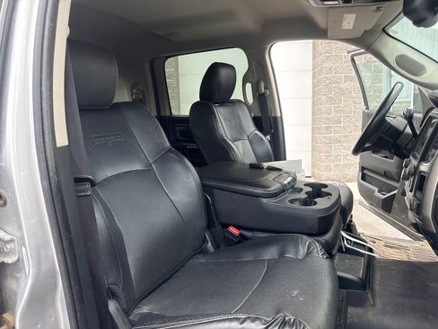 Used 2015 RAM 2500 Laramie w/ Convenience Group AWD/4WD image 11