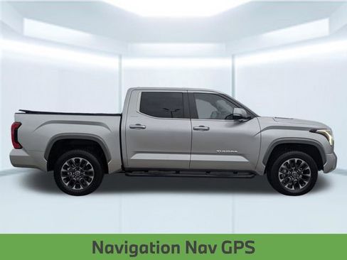 Used 2024 Toyota Tundra Limited AWD/4WD image 8