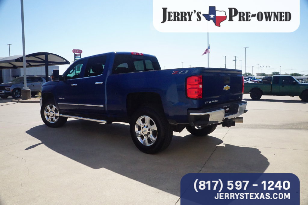Used 2018 Chevrolet Silverado 2500 LTZ w/ Duramax Plus Package AWD/4WD image 2