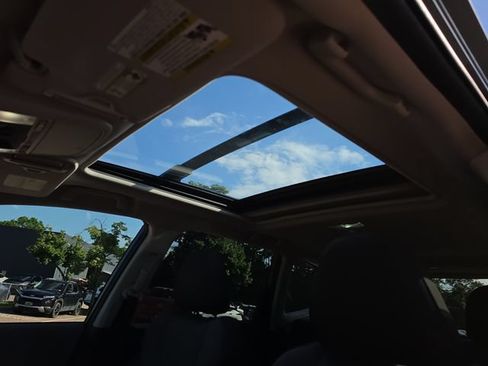 Used 2019 Subaru Forester Sport AWD/4WD image 19