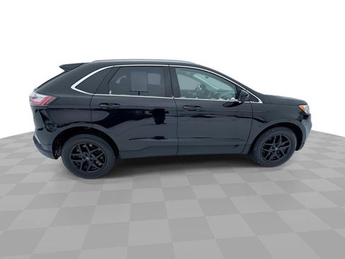 Used 2022 Ford Edge SEL w/ Convenience Package image 9