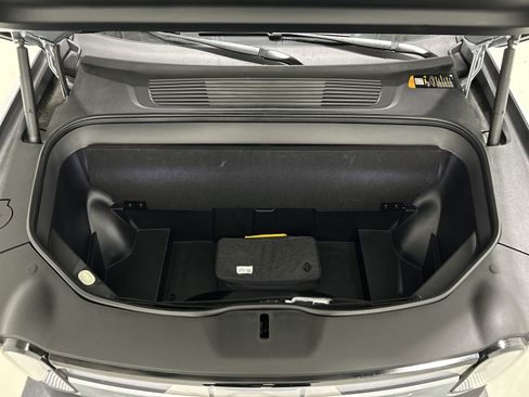 Used 2023 Rivian R1T Adventure AWD/4WD image 16