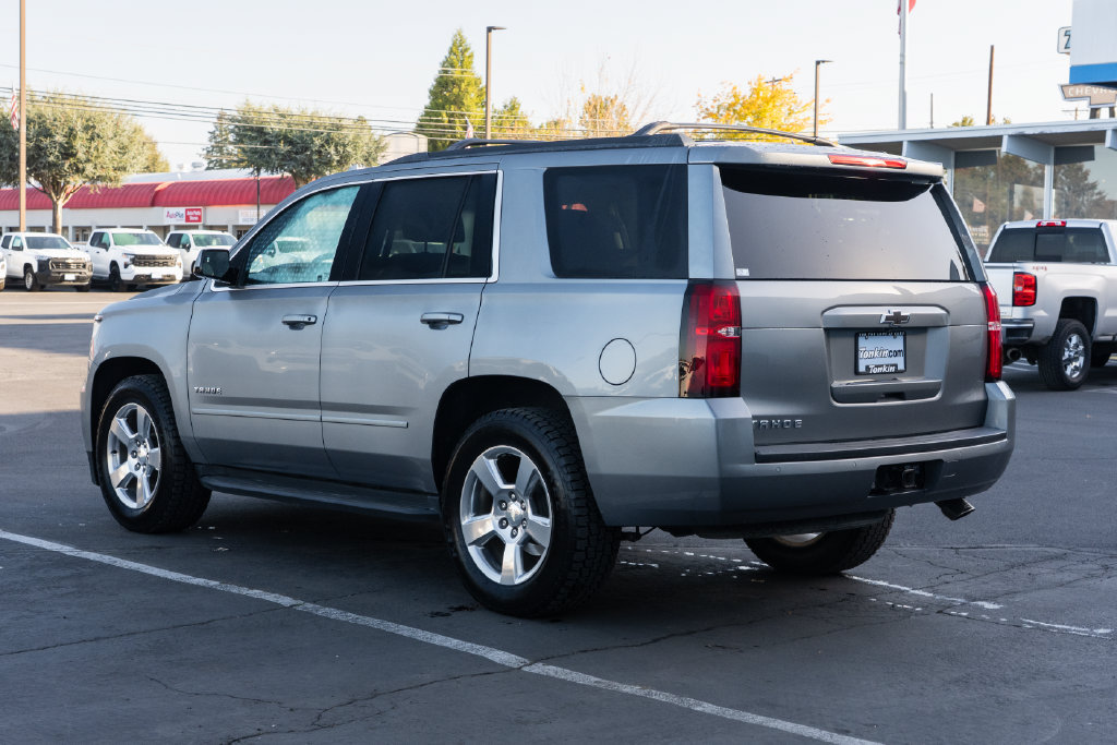 Used 2019 Chevrolet Tahoe LS w/ All-Season Package RWD image 4