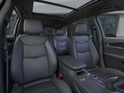 New 2025 Cadillac XT6 Premium Luxury image 16