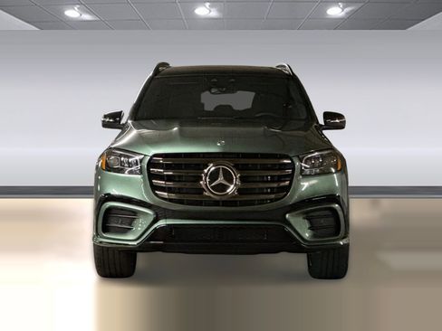 New 2026 Mercedes-Benz GLS 580 4MATIC image 6