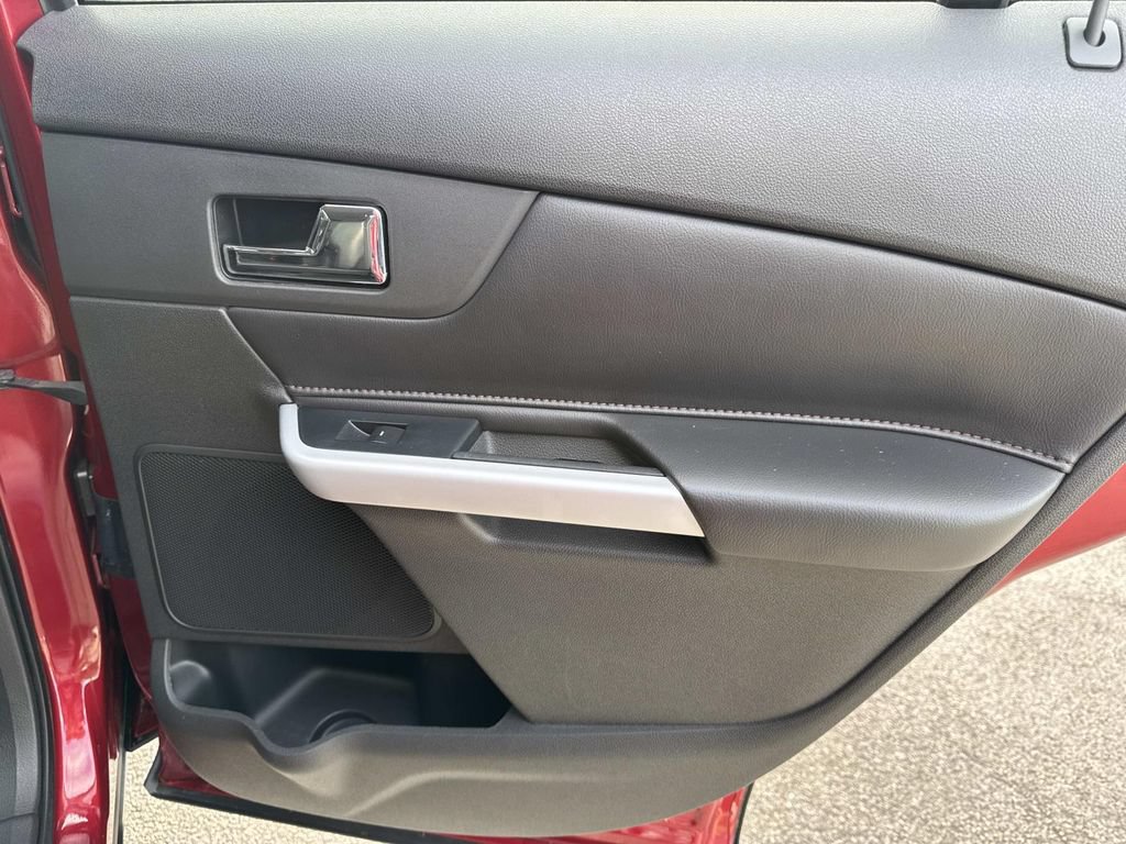 Used 2014 Ford Edge SEL w/ Equipment Group 204A FWD image 21