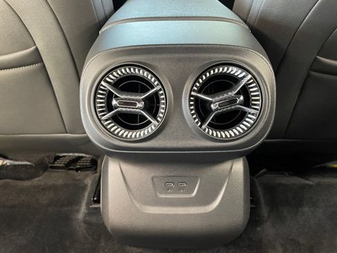 Used 2024 Chevrolet Blazer EV LT AWD/4WD image 21