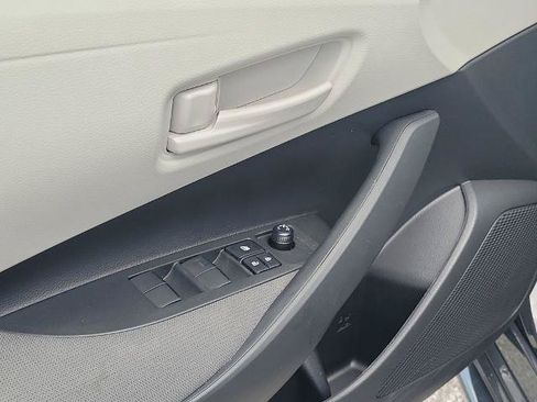 Used 2026 Toyota Corolla LE FWD image 22