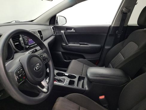 Used 2017 Kia Sportage LX image 17
