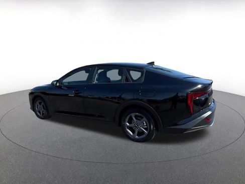 Used 2025 Kia K4 FWD image 9