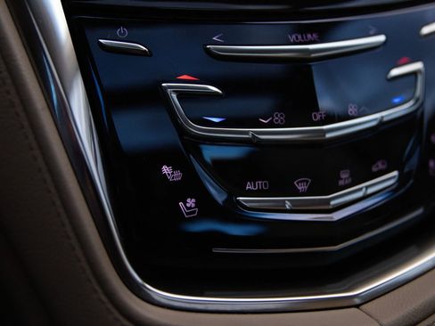 Used 2016 Cadillac CTS Luxury image 29