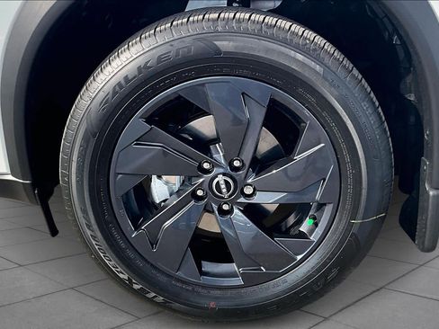 New 2026 Nissan Rogue SV w/ Cold Weather Package FWD image 9