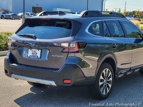 Used 2024 Subaru Outback Limited AWD/4WD image 6
