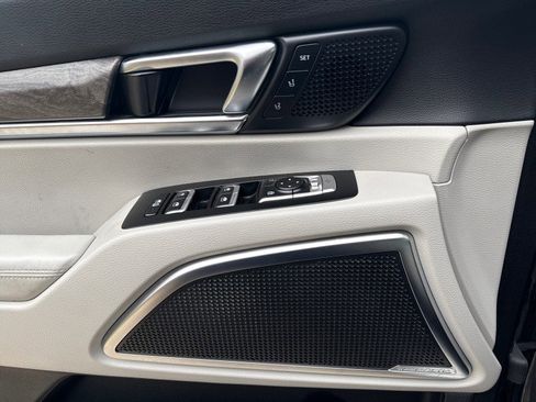 Used 2020 Kia Telluride SX w/ SX Prestige Package image 61