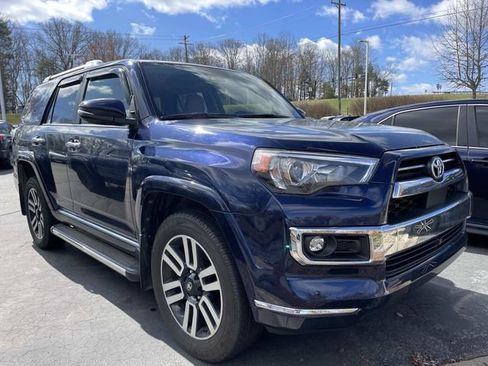 Used 2024 Toyota 4Runner Limited image 5