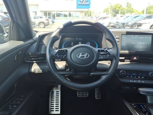 Certified 2025 Hyundai Elantra Sport FWD image 19