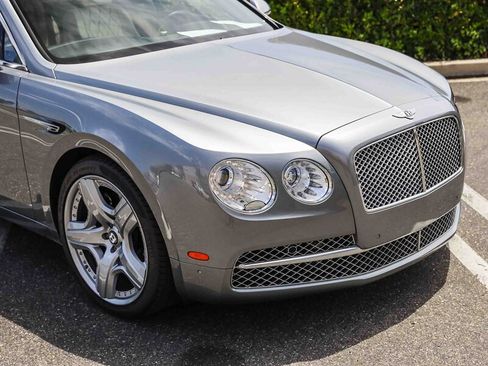 Used 2014 Bentley Flying Spur W12 AWD/4WD image 9