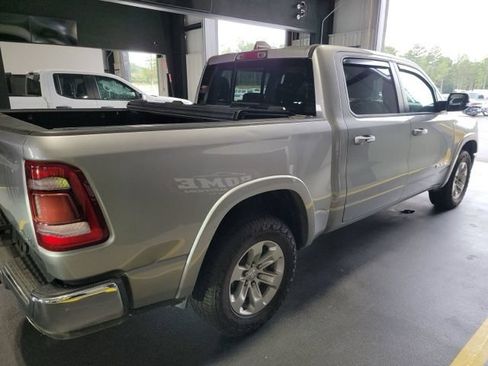 Used 2021 RAM 1500 Laramie AWD/4WD image 3