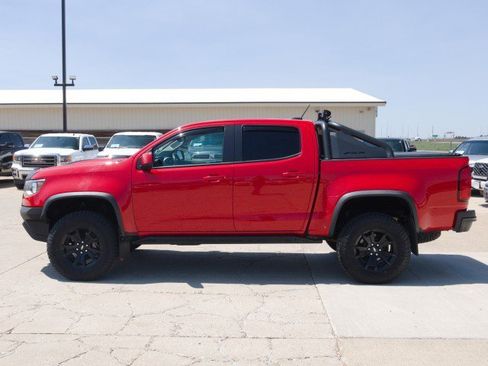 Used 2019 Chevrolet Colorado ZR2 w/ ZR2 Dusk Special Edition image 3