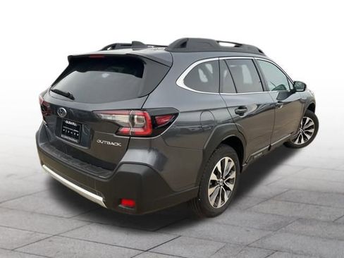 Used 2025 Subaru Outback Limited image 6