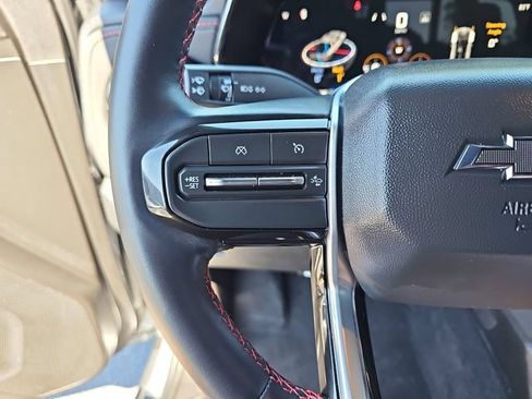 Used 2024 Chevrolet Colorado Z71 w/ Z71 Convenience Package 2 AWD/4WD image 19