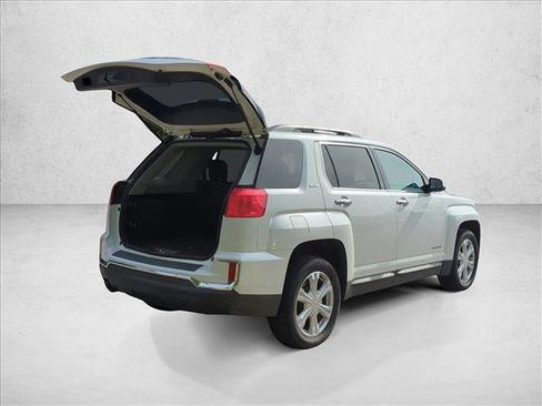 Used 2016 GMC Terrain SLE w/ Chrome Edition FWD image 8