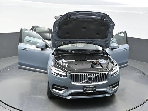 Used 2023 Volvo XC90 B5 Plus w/ Protection Package Premier AWD/4WD image 44