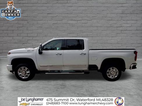 Certified 2024 Chevrolet Silverado 2500 High Country w/ High Country Premium Package AWD/4WD image 5