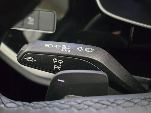 Certified 2025 Audi Q3 2.0T Premium w/ Convenience Package image 43