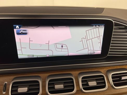 Used 2024 Mercedes-Benz GLE 350 4MATIC image 7