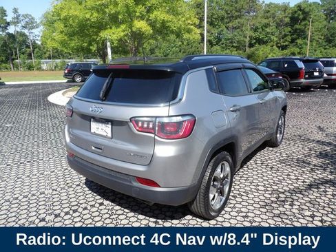 Used 2018 Jeep Compass Limited w/ Navigation Group AWD/4WD image 6