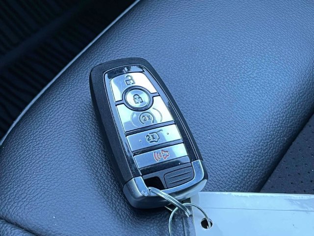Certified 2024 Ford Edge ST-Line AWD/4WD image 42